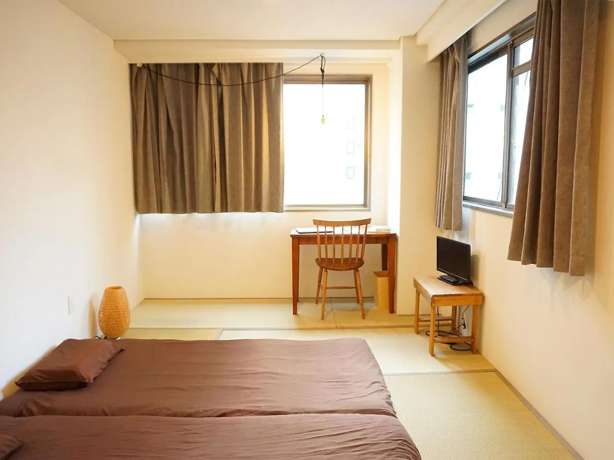 Guest house Beehive Hostel Osaka Japan
