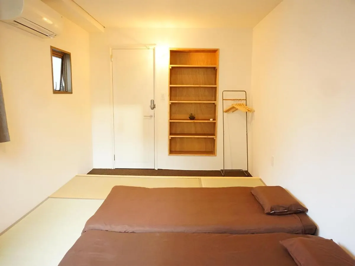 Beehive Hostel Osaka