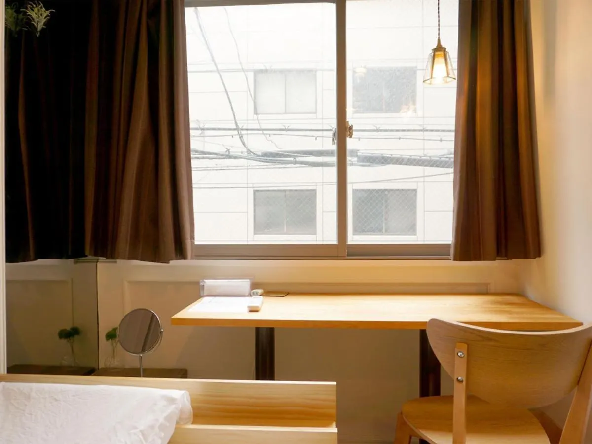 Beehive Hostel Osaka