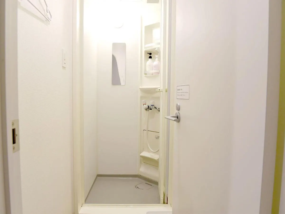 Beehive Hostel Osaka 0*,  Japan
