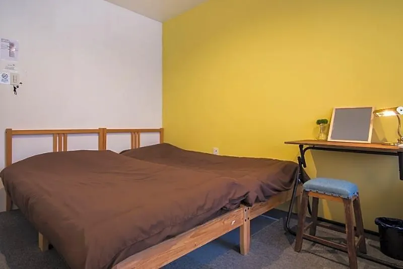 Beehive Hostel Osaka